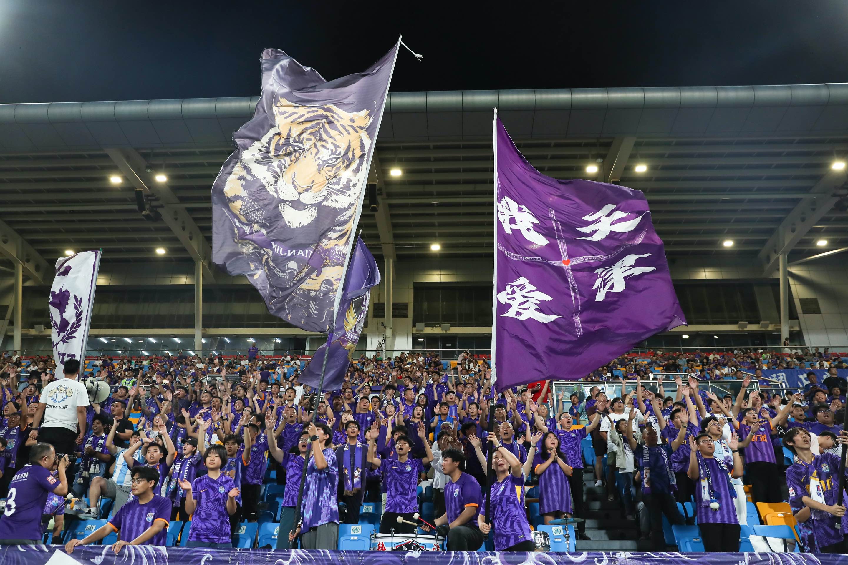 包含一场经典之战！即时盘口点燃球迷热情的词条