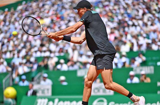 蒙特卡洛大师赛险胜美网，西西帕斯状态火热