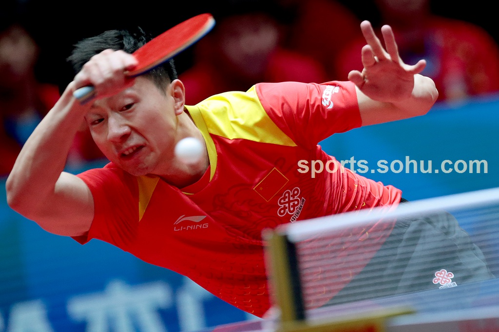 英格兰队险胜奥地利队，马龙扛起全队