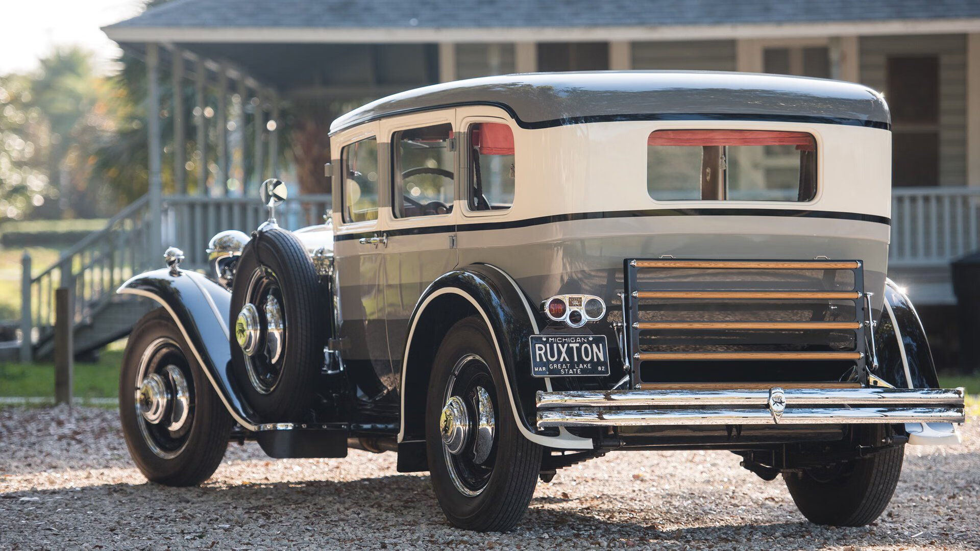 爆冷!北非雄狮撕碎欧洲红魔—突尼斯用铁血战术上演世界杯最颠覆性压制