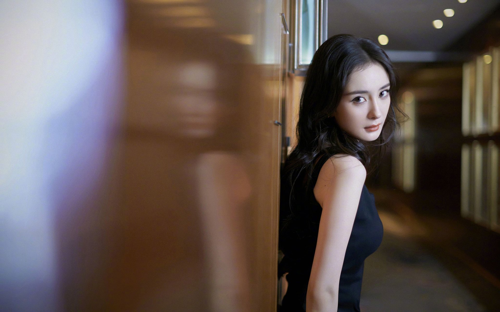 时空裂缝中的绿茵对决,当巴尔韦德在雷恩战袍下向巴萨爆发